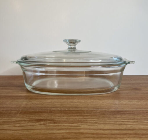 Generic 1.8 Oval Tempered Glass Casserole Dish with Lid